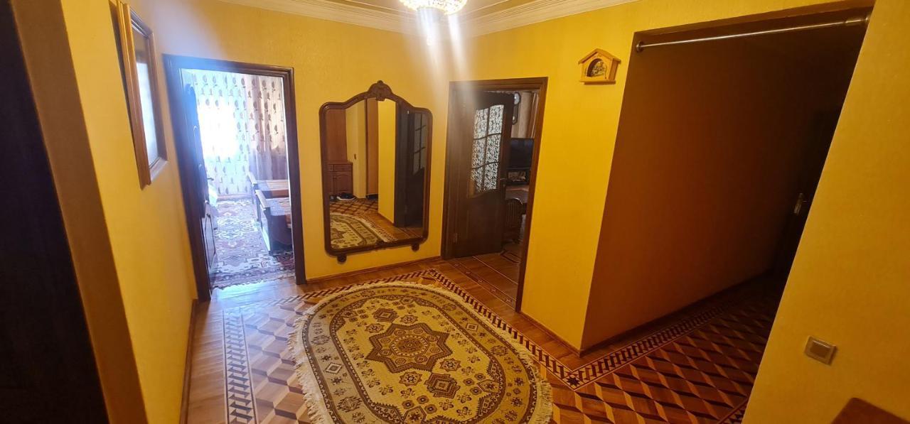 Gold Wall Apartment Baku Zewnętrze zdjęcie