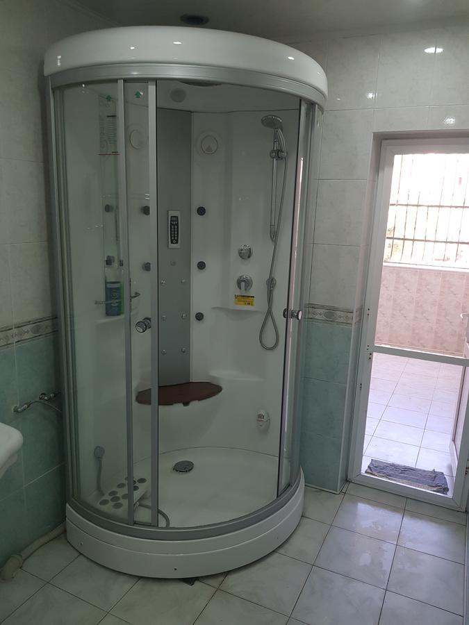 Gold Wall Apartment Baku Zewnętrze zdjęcie